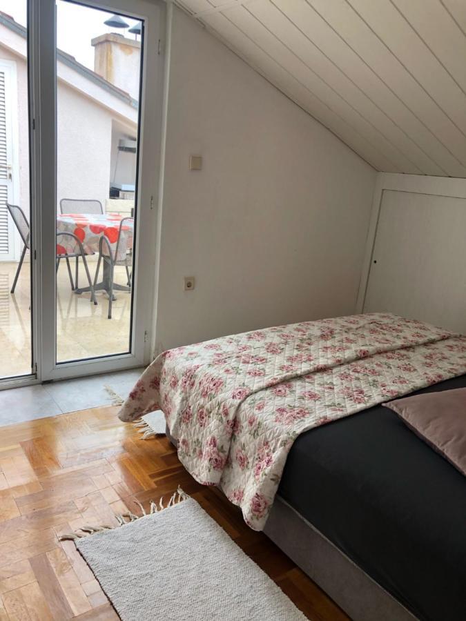 Apartment Bojana Novi Vinodolski Esterno foto